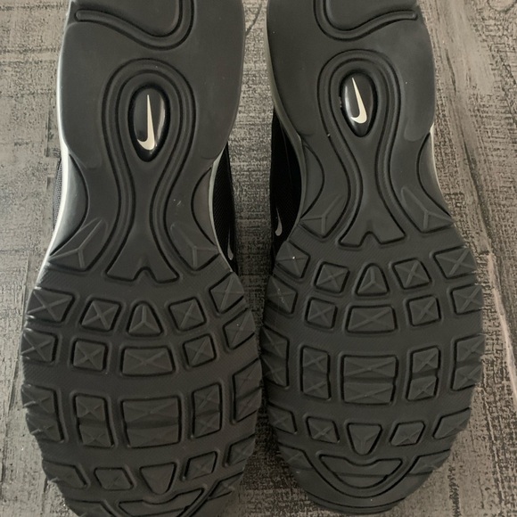 Nike Air Max 97, Black White Silver Shoes, Like New Size 12 Black TerryCloth - Picture 5 of 6